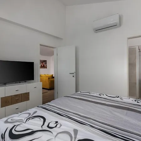 Neo Villa